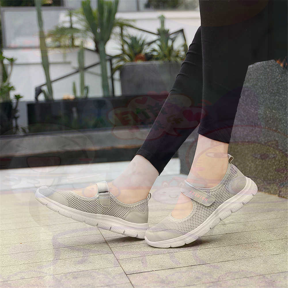 Shop Deals On Vintage Collectible Items - Sepatu Tenis Wanita Jaring Nomor 40
